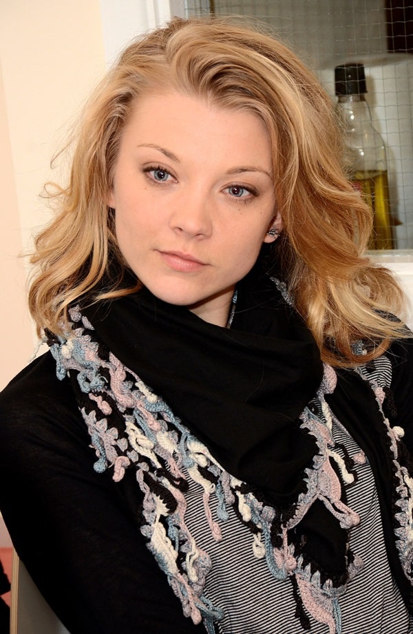 Natalie Dormer's black scarf trimmed with embroidered lace around the edges